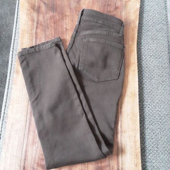 NYDJ Lift Tuck Jeggings Deep Brown Size 4P Excellent Condition - Picture 9 of 13